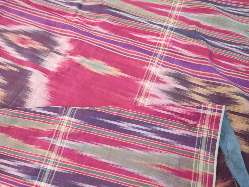 Vintage Persian Yazd Silk Textile, No.30140 - Galerie Shabab