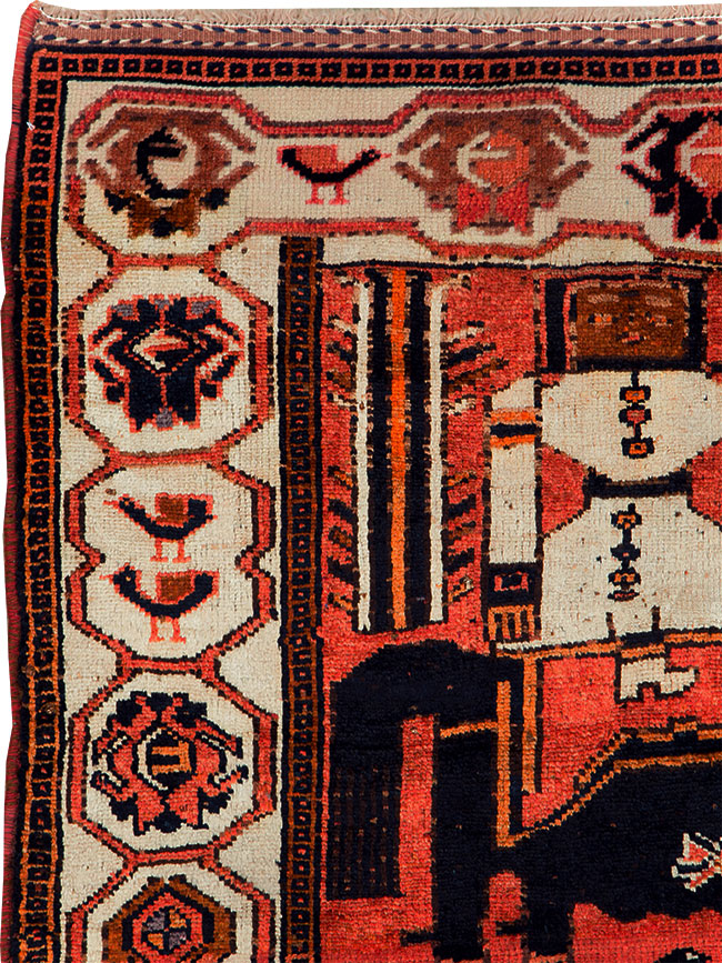 Vintage Persian Pictorial Bakhtiari Accent Rug, No.30144 - Galerie Shabab