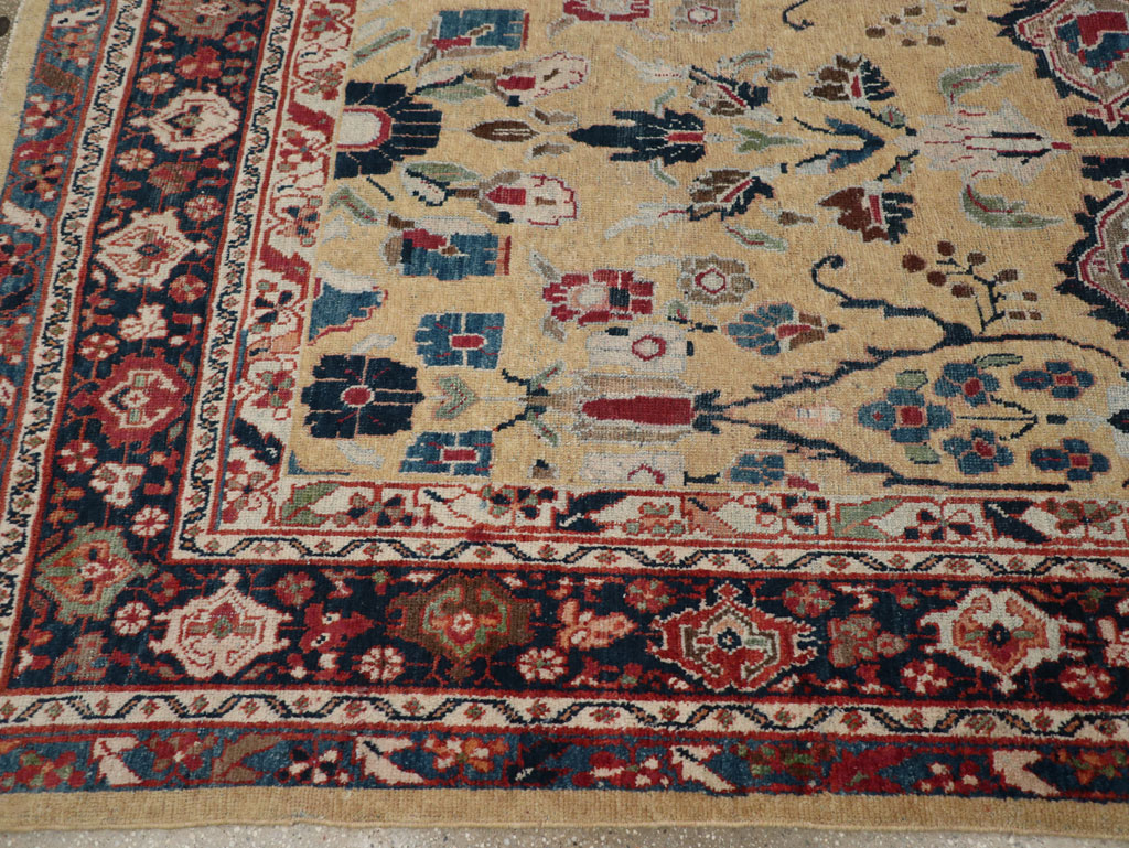 Antique Persian Mahal Room Size Carpet, No.30147 - Galerie Shabab
