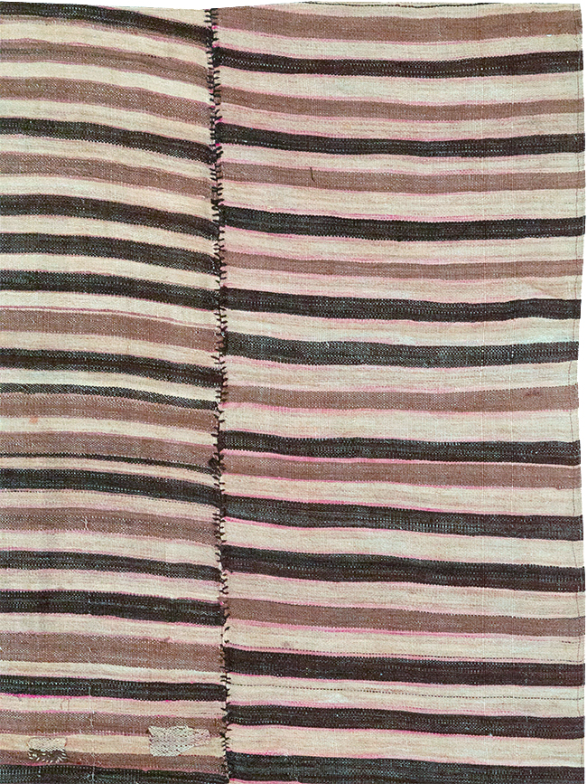 Vintage Persian Flatweave Kilim Accent Carpet, No.30148 - Galerie Shabab