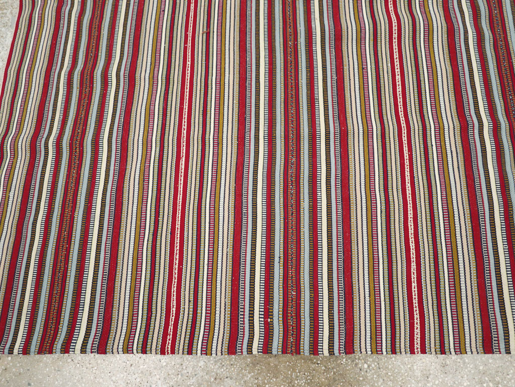 Vintage Turkish Flatweave Kilim Accent Carpet, No.30167 - Galerie Shabab