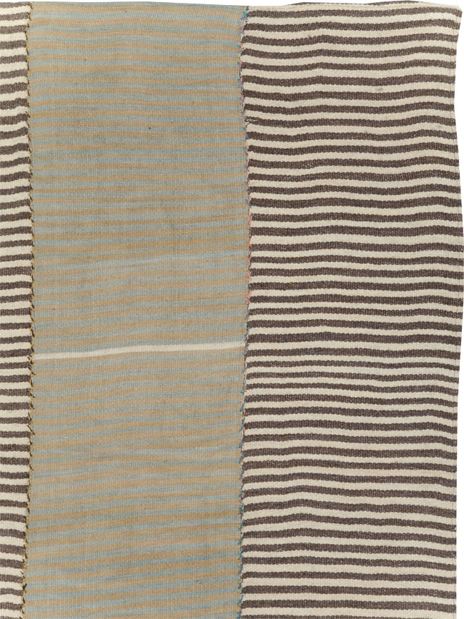 Modern Turkish Flatweave Kilim Room Size Carpet, No.30172 - Galerie Shabab