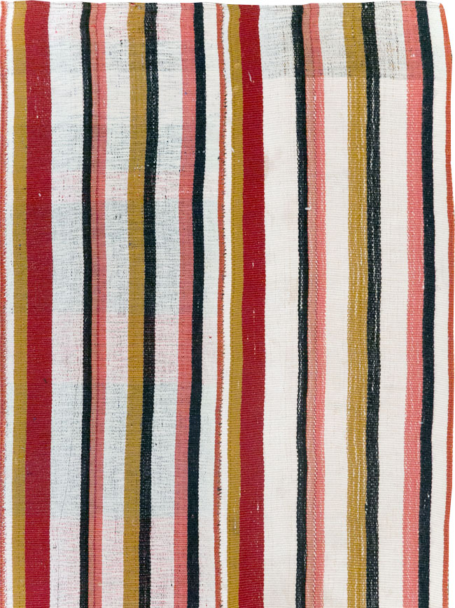 Vintage Turkish Kilim Accent Rug, No.30173 - Galerie Shabab