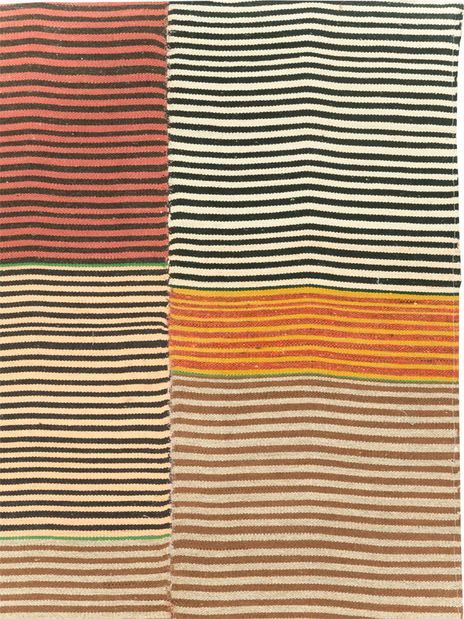 Vintage Turkish Flatweave Kilim Gallery Carpet, No.30177 - Galerie Shabab