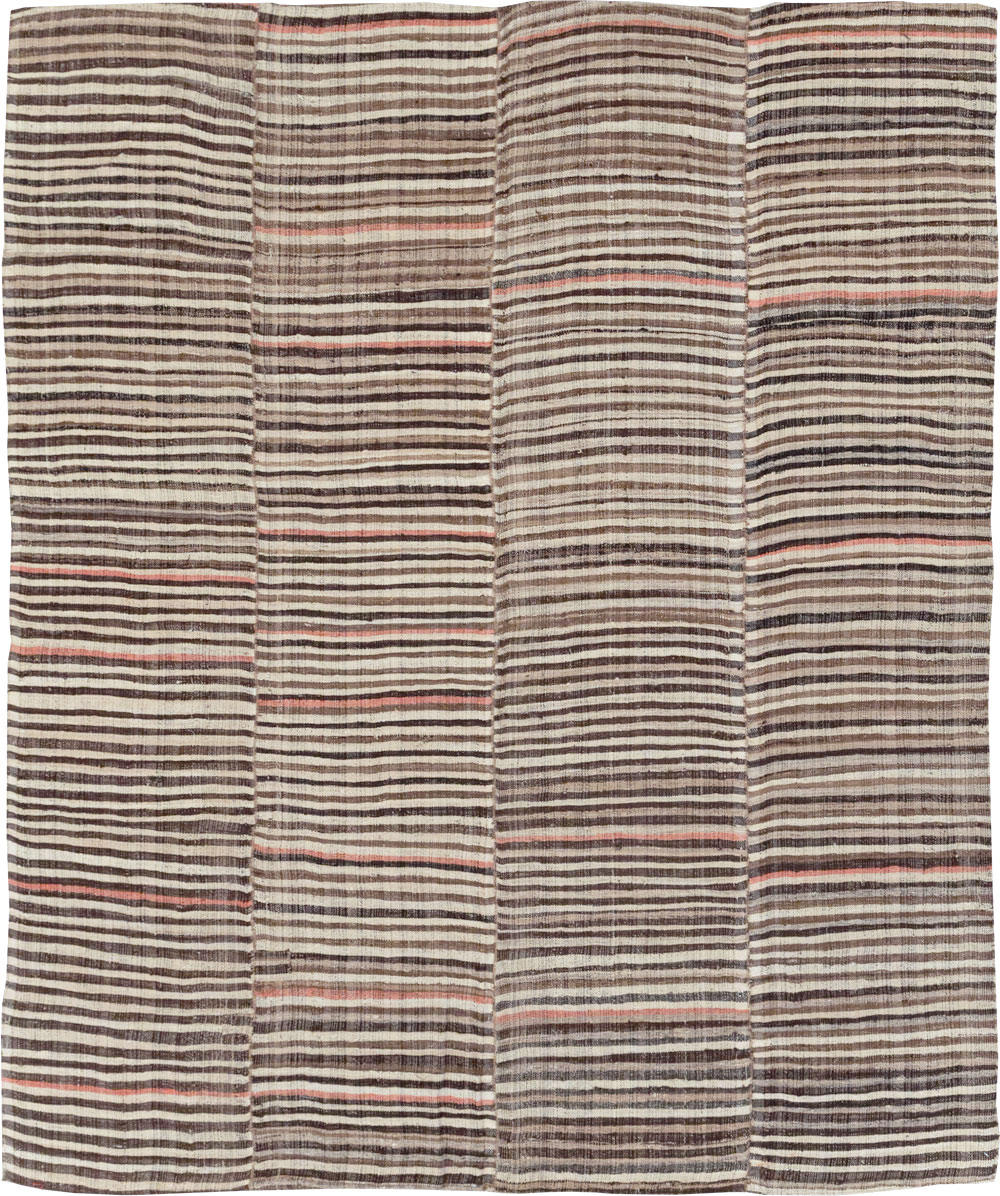 Vintage Persian Mazandaran Kilim Accent Carpet, No.30178 - Galerie Shabab