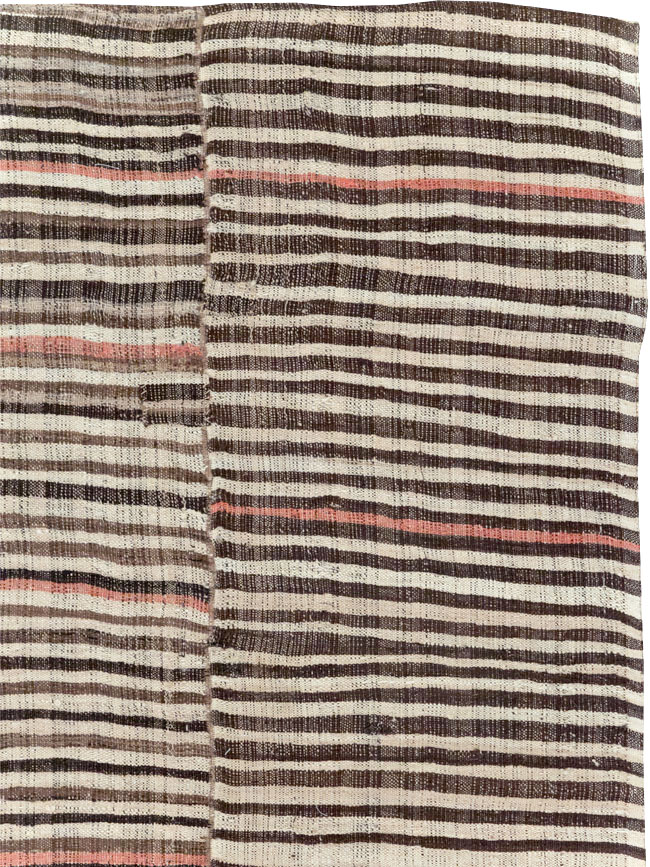 Vintage Persian Mazandaran Kilim Accent Carpet, No.30178 - Galerie Shabab