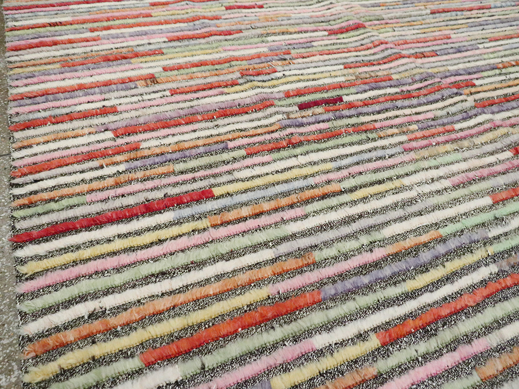 Colorful Contemporary Turkish Room Size Carpet, No.30185 - Galerie Shabab