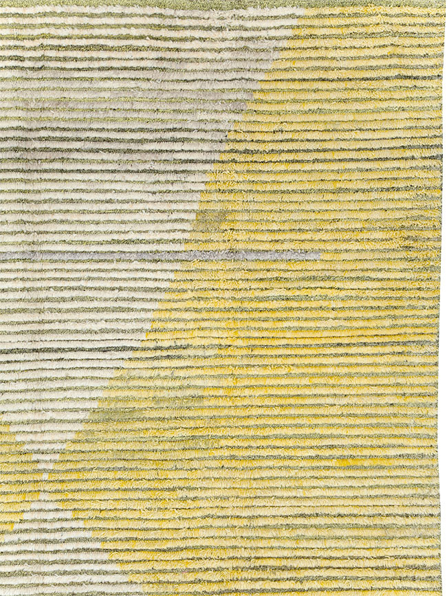 Contemporary Turkish Room Size Carpet, No.30187 - Galerie Shabab