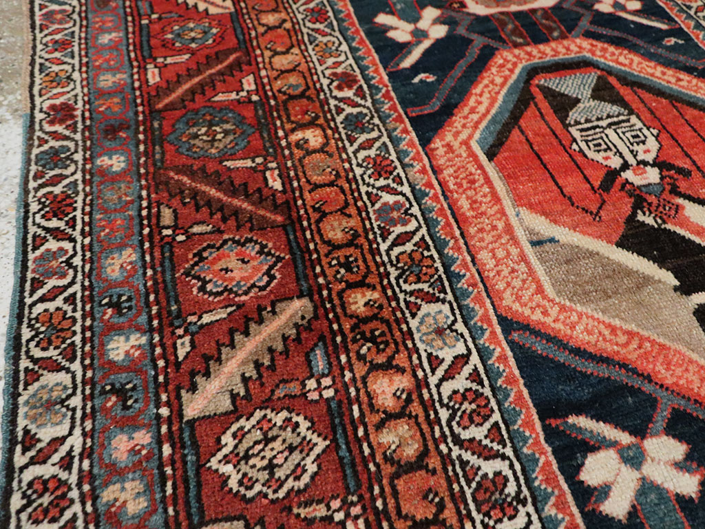 Antique Persian Bakshaish Rug, No.30189 - Galerie Shabab