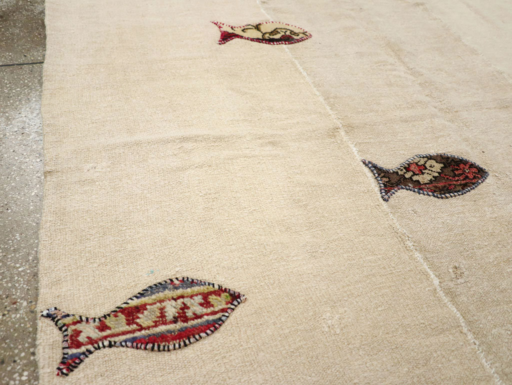 Modern Turkish Flatweave Accent Rug, No.30196 - Galerie Shabab