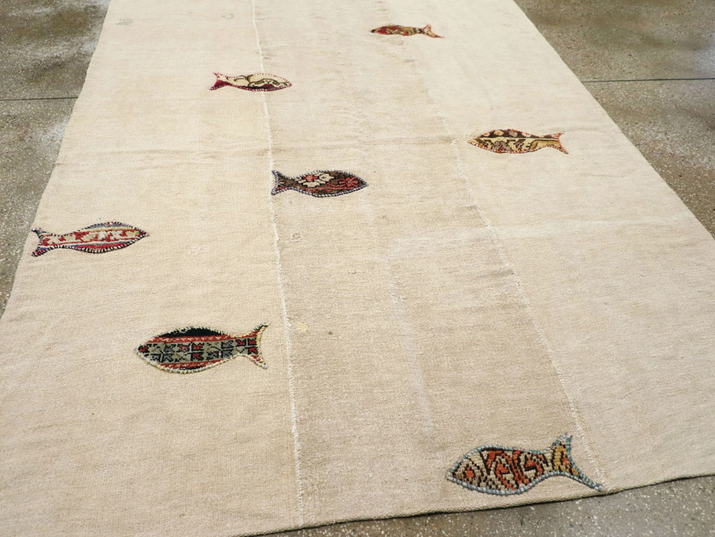 Modern Turkish Flatweave Accent Rug, No.30196 - Galerie Shabab