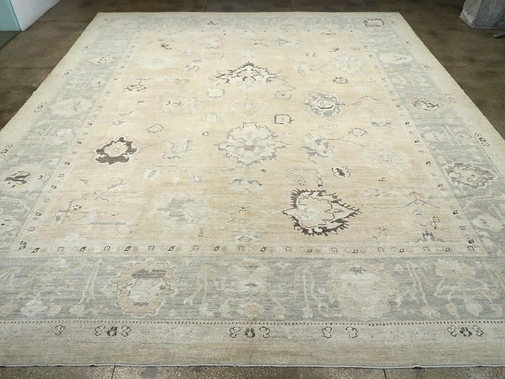 Contemporary Turkish Oushak Oversize Carpet, No.30201 - Galerie Shabab