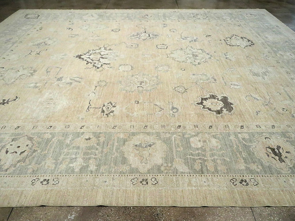 Contemporary Turkish Oushak Oversize Carpet, No.30201 - Galerie Shabab