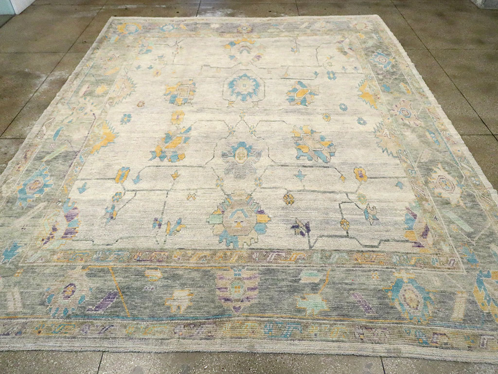 Contemporary Turkish Oushak Large Room Size Carpet, No.30202 - Galerie Shabab