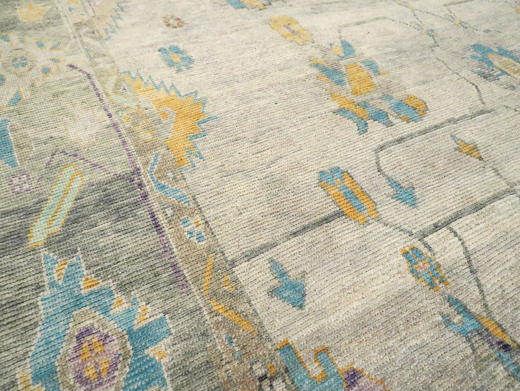 Contemporary Turkish Oushak Large Room Size Carpet, No.30202 - Galerie Shabab