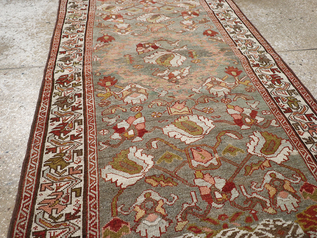 Antique Persian Malayer Runner, No.30207 - Galerie Shabab