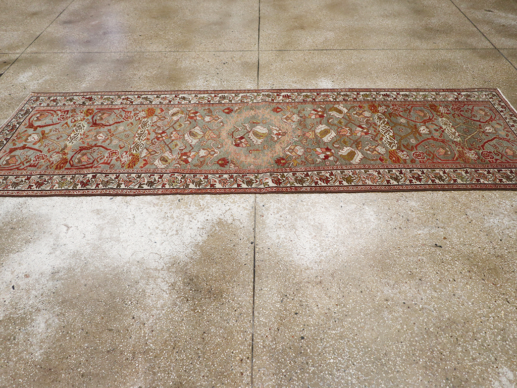 Antique Persian Malayer Runner, No.30207 - Galerie Shabab