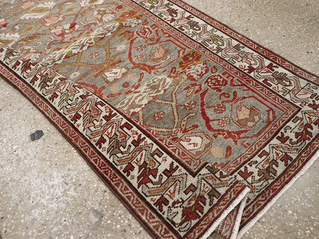 Antique Persian Malayer Runner, No.30207 - Galerie Shabab