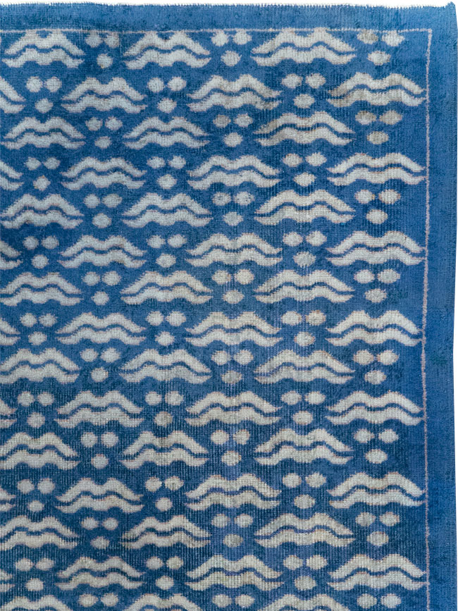 Vintage Turkish Anatolian Accent Carpet, No.30221 - Galerie Shabab