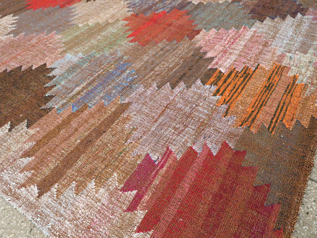 Contemporary Turkish Flatweave Kilim Room Size Carpet, No.30222 - Galerie Shabab
