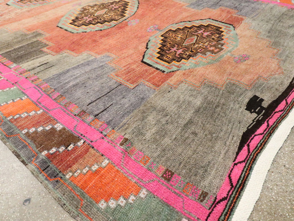 Vintage Anatolian Carpet, No.30227 - Galerie Shabab