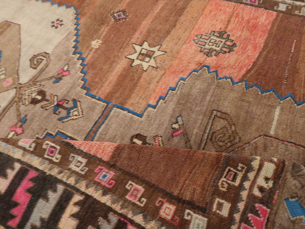 Vintage Anatolian Carpet, No.30232 - Galerie Shabab