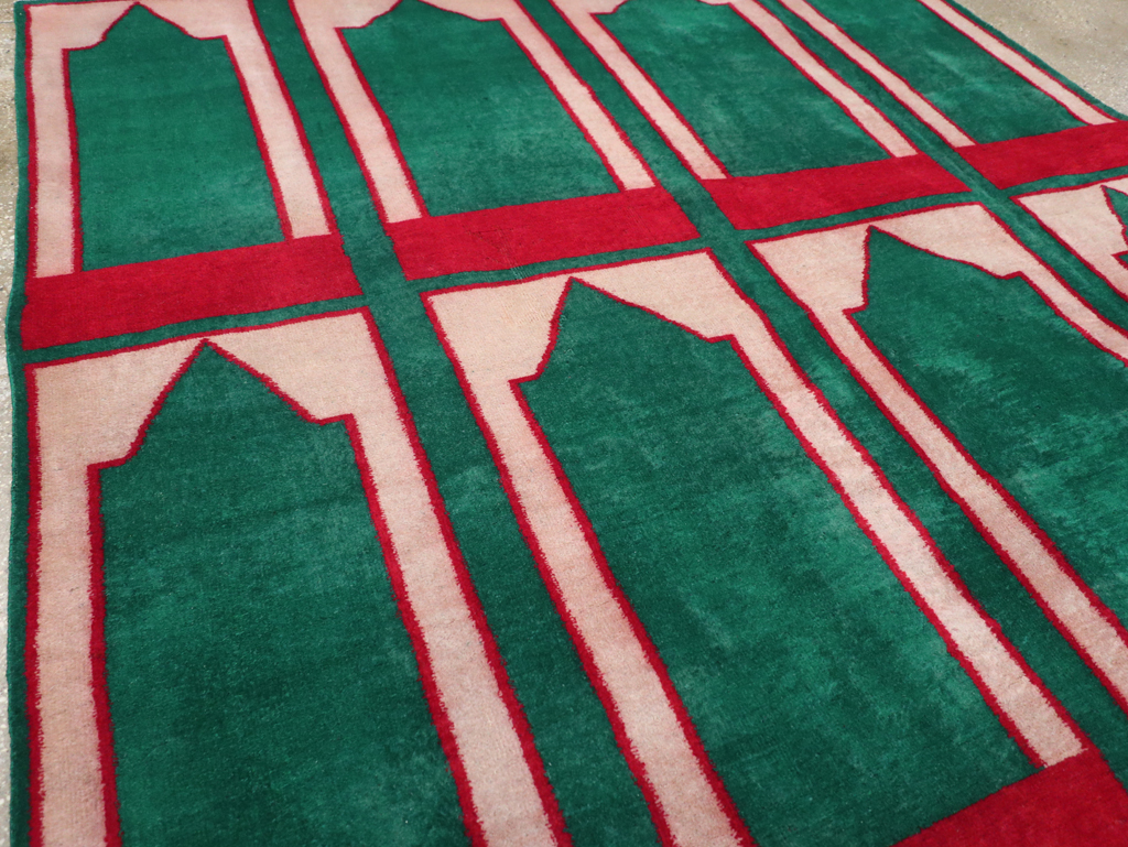 Vintage Turkish Art Deco Style Small Room Size Carpet, No.30237 - Galerie Shabab