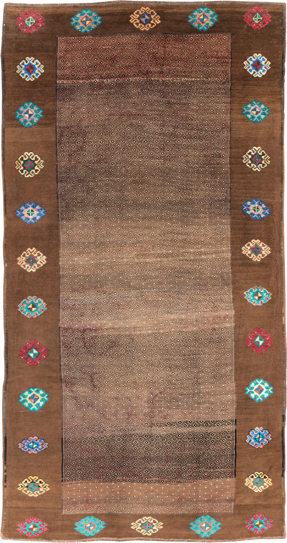 Vintage Turkish Anatolian Gallery Carpet, No.30244 - Galerie Shabab