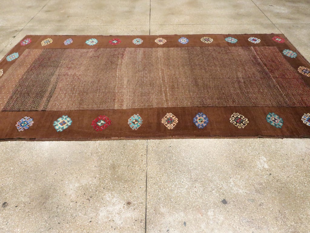 Vintage Turkish Anatolian Gallery Carpet, No.30244 - Galerie Shabab