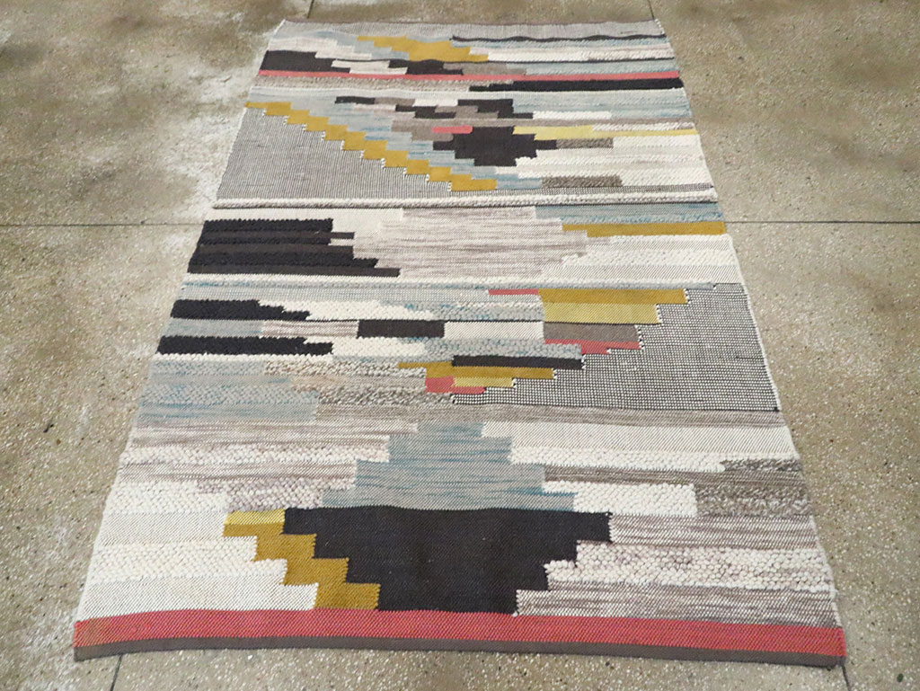 Contemporary Flatweave Kilim, No.30245 - Galerie Shabab