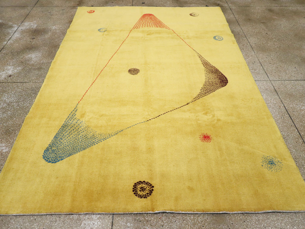Vintage Turkish Art Deco Style Accent Carpet, No.30246 - Galerie Shabab