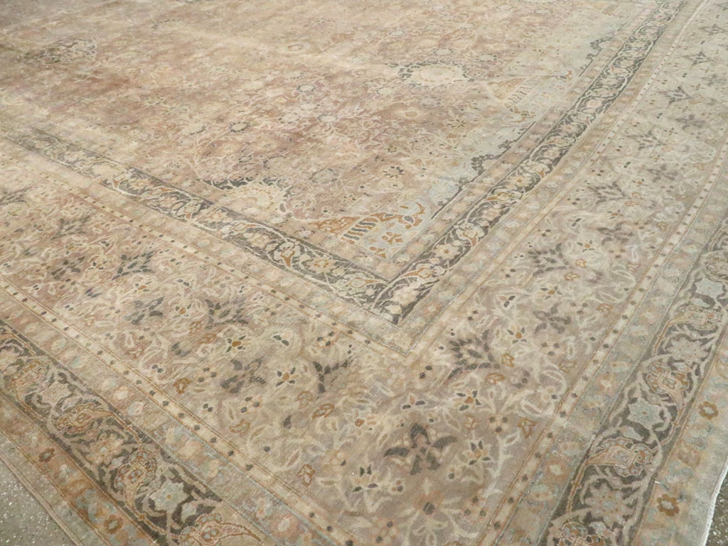 Antique Perisan Tabriz Carpet, No.30247 - Galerie Shabab