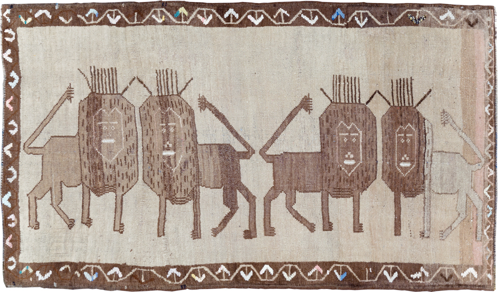 Vintage Turkish Anatolian Pictorial Accent Rug, No.30249 - Galerie Shabab