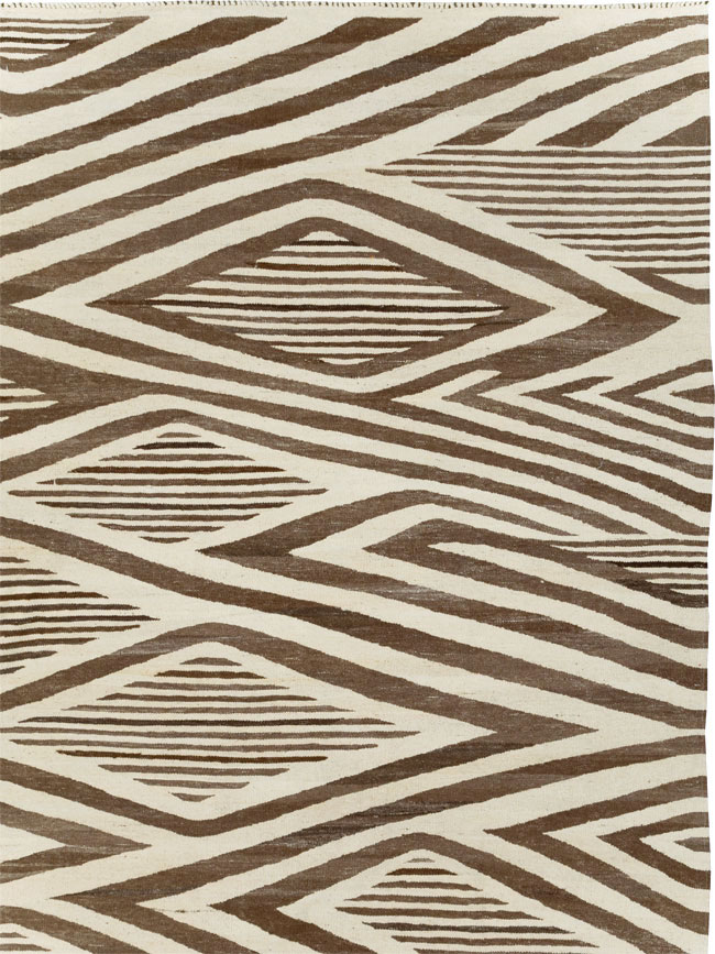 Swedish Inspired Modern Turkish Flatweave Kilim Large Carpet, No.30251 - Galerie Shabab
