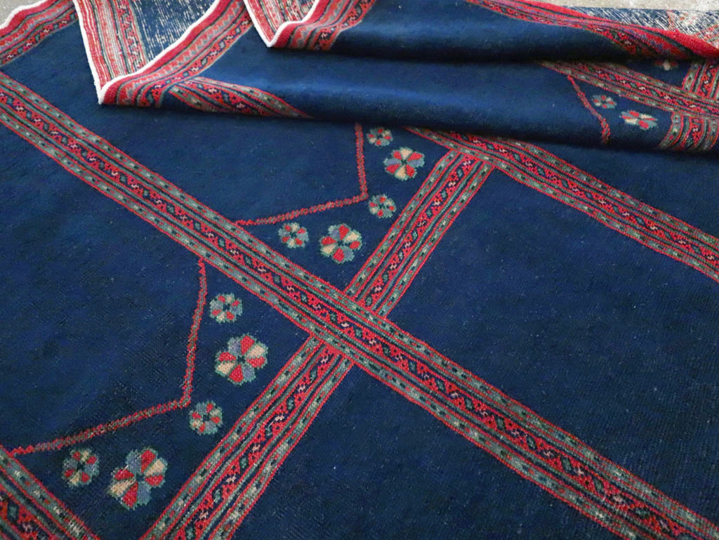 Vintage Turkish Anatolian Square Room Size Carpet, No.30259 - Galerie Shabab