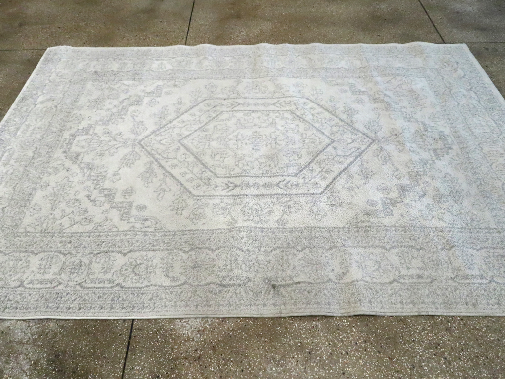 Contemporary Persian Heriz Inspired Turkish Accent Carpet, No.30260 - Galerie Shabab