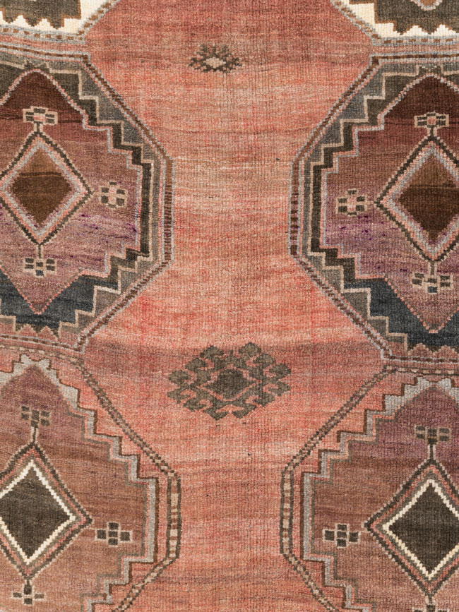 Vintage Anatolian Carpet, No.30263 - Galerie Shabab