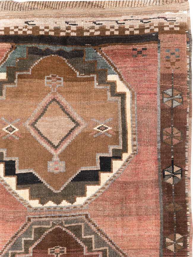 Vintage Anatolian Carpet, No.30263 - Galerie Shabab