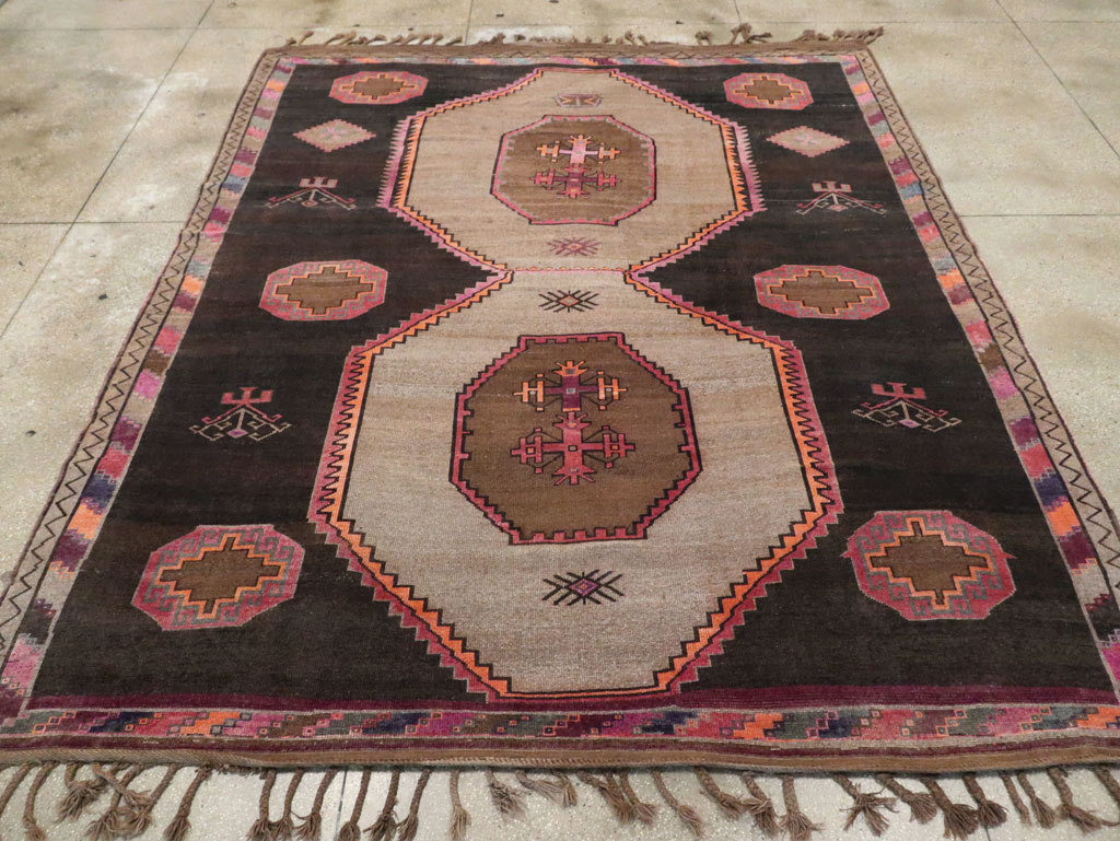 Vintage Turkish Anatolian Carpet, No.30264 - Galerie Shabab