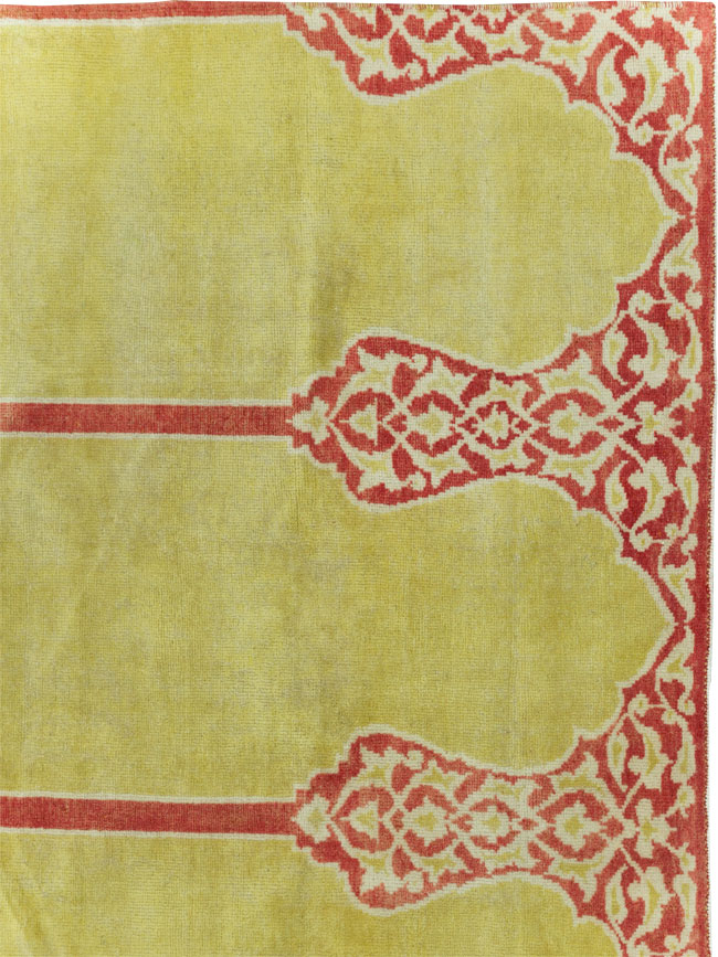 Vintage Turkish Anatolian Small Square Room Size Carpet, No.30266 - Galerie Shabab