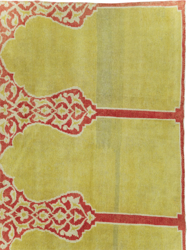 Vintage Turkish Anatolian Small Square Room Size Carpet, No.30266 - Galerie Shabab