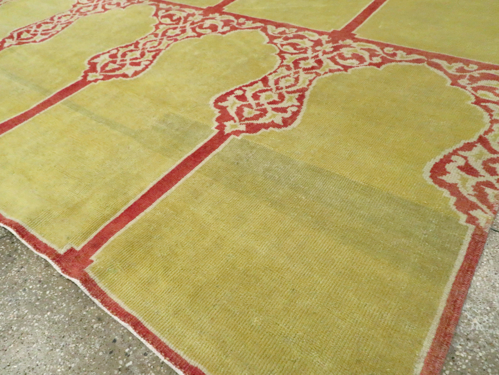 Vintage Turkish Anatolian Small Square Room Size Carpet, No.30266 - Galerie Shabab