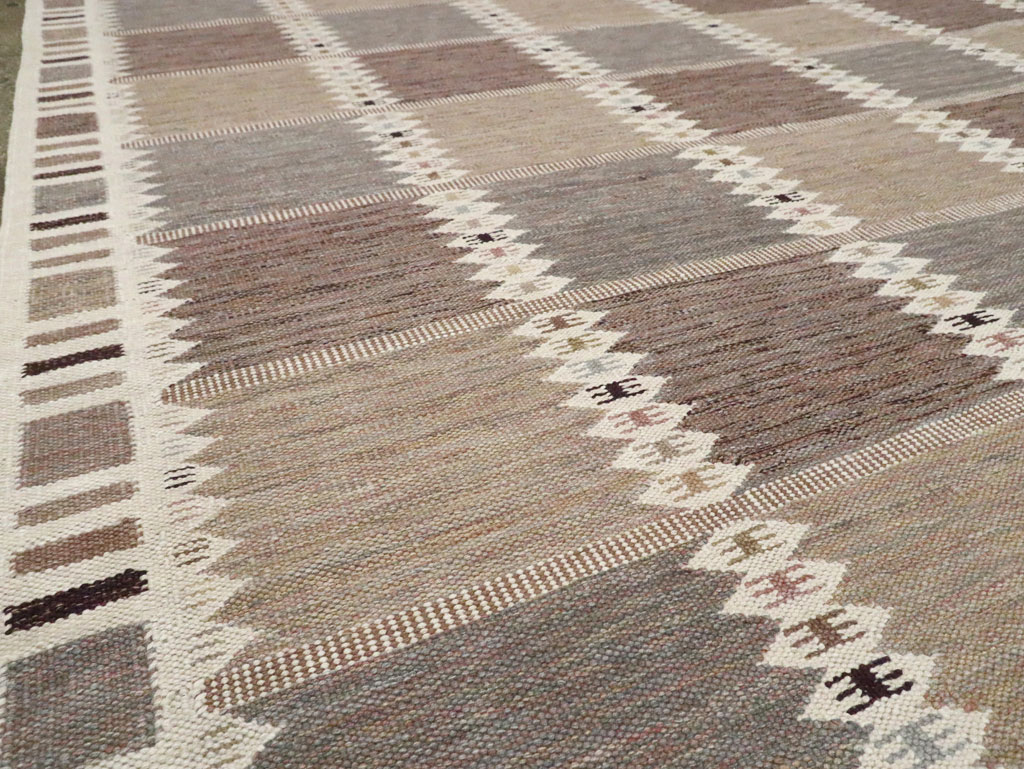 Modern Turkish Flatweave Kilim Oversize Carpet , No.30277 - Galerie Shabab