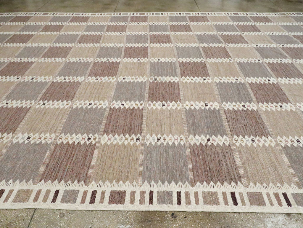 Modern Turkish Flatweave Kilim Oversize Carpet , No.30277 - Galerie Shabab