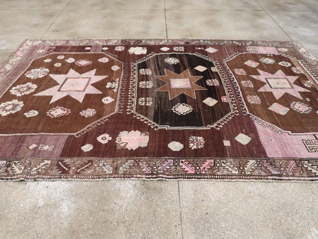 Vintage Turkish Anatolian Room Size Carpet, No.30281 - Galerie Shabab