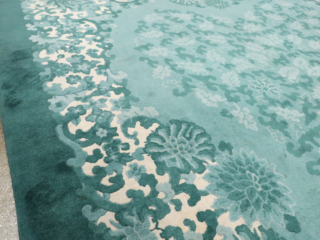 Mid-20th Century Chinese Art Deco Room Size Carpet, No.30293 - Galerie Shabab