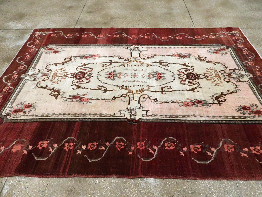 French Inspired Vintage Turkish Anatolian Small Room Size Carpet, No.30295 - Galerie Shabab