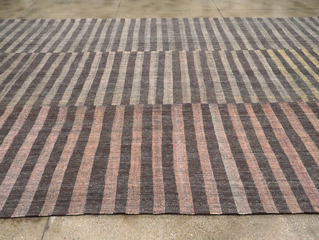 Vintage Turkish Flatweave Kilim Oversize Carpet, No.30296 - Galerie Shabab