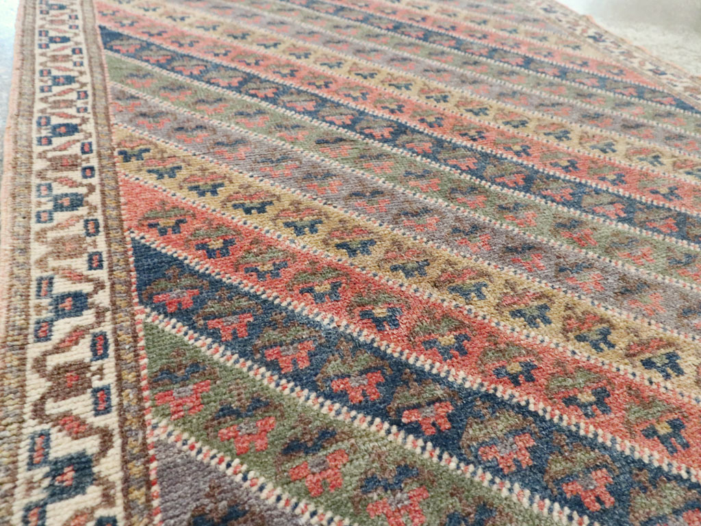 Vintage Turkish Anatolian Runner, No.30304 - Galerie Shabab