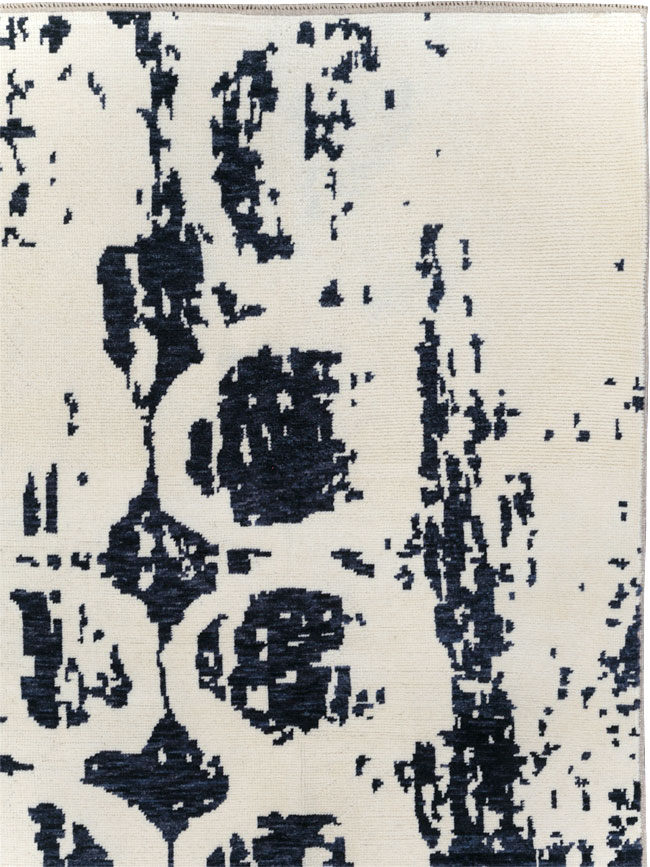 Modern Turkish Carpet, No.30310 - Galerie Shabab